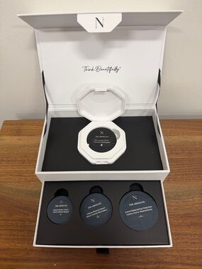 Women’s Skincare Moisturizer Set — White